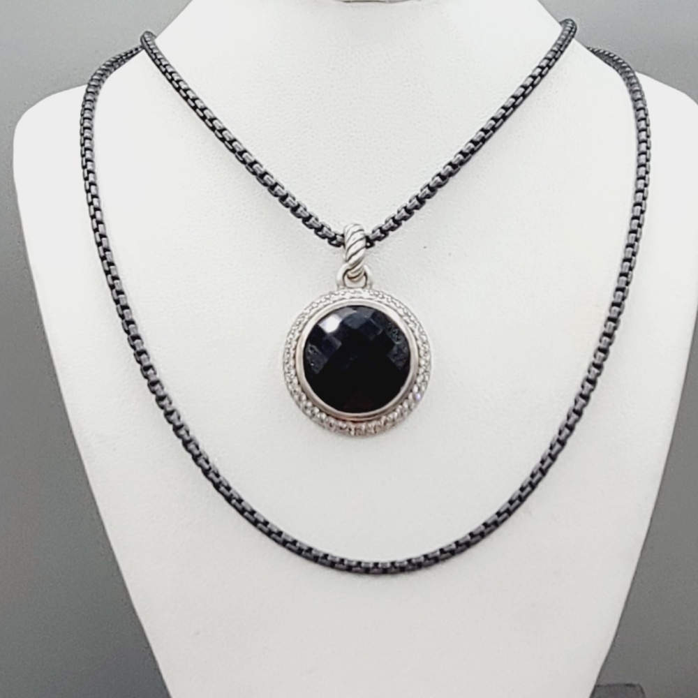 David Yurman Cerise 18mm Black Onyx Diamond Pendant - Picture 5 of 10